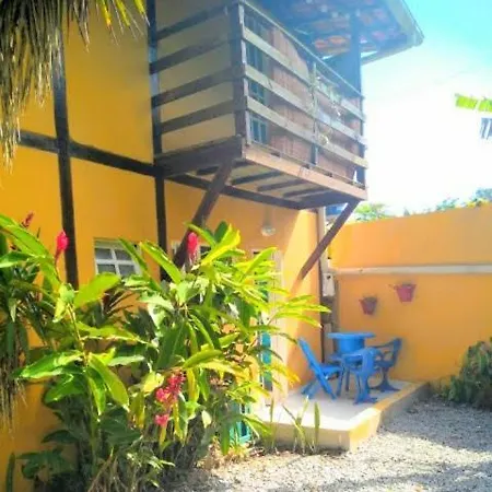 Suites E Chales Privados Rock'S&Rose'S Home Camburi  Exterior photo